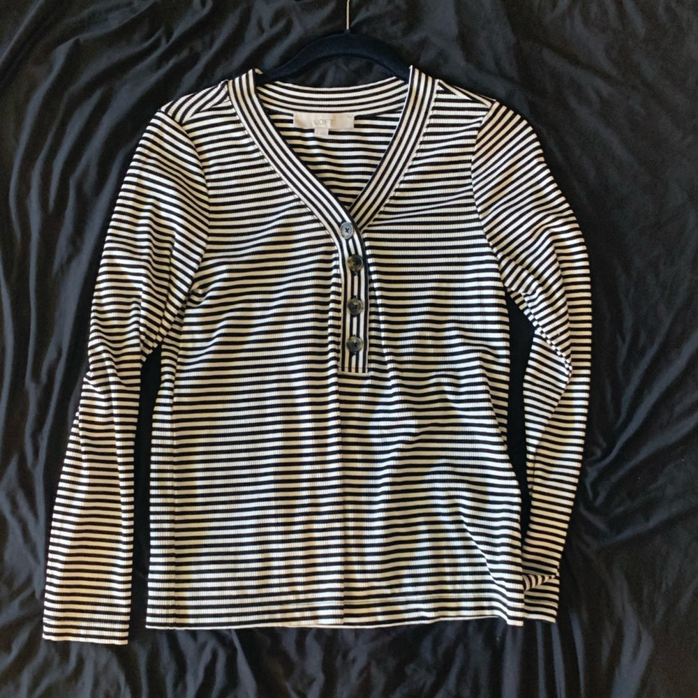Long sleeve stripe top